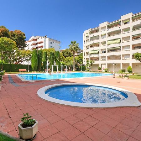 Uhc Marathon Apartments Salou Luaran gambar