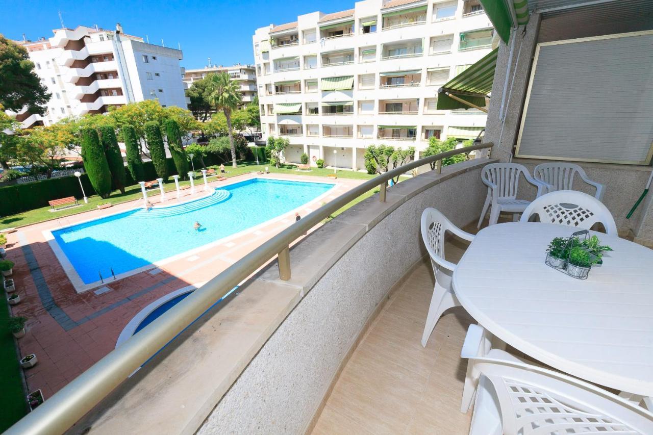 Uhc Marathon Apartments Salou Luaran gambar