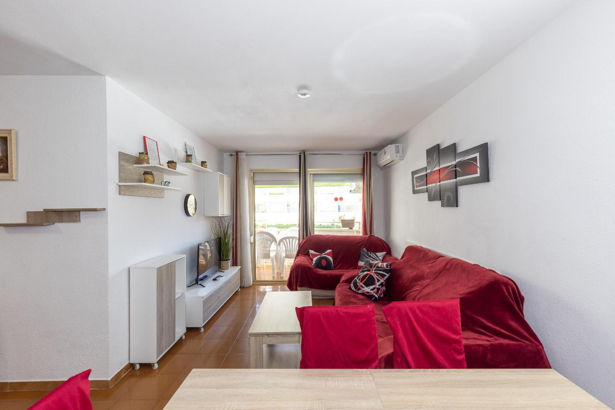 Uhc Marathon Apartments Salou Bilik gambar