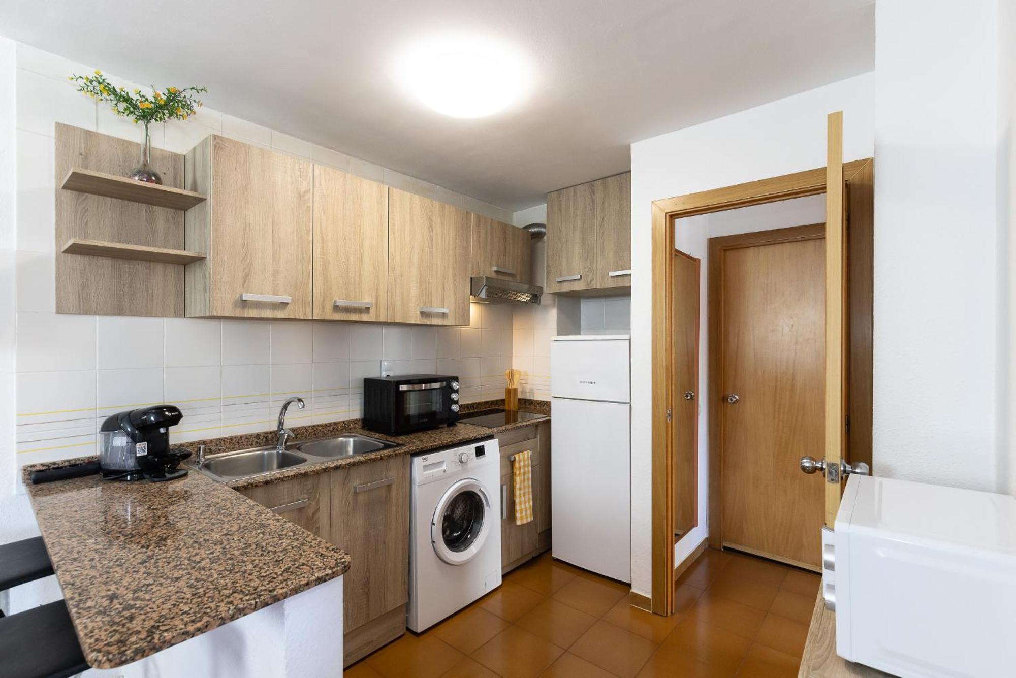 Uhc Marathon Apartments Salou Luaran gambar